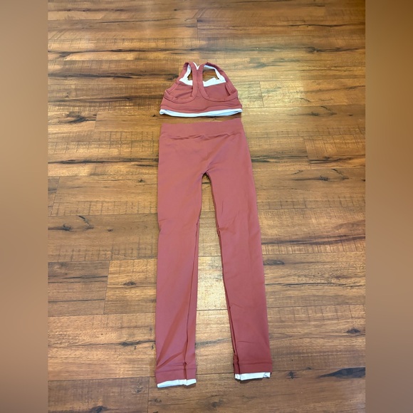 Zara Matching Set Activewear Leggings Sports Bra XS/Small EUC - Picture 4 of 5